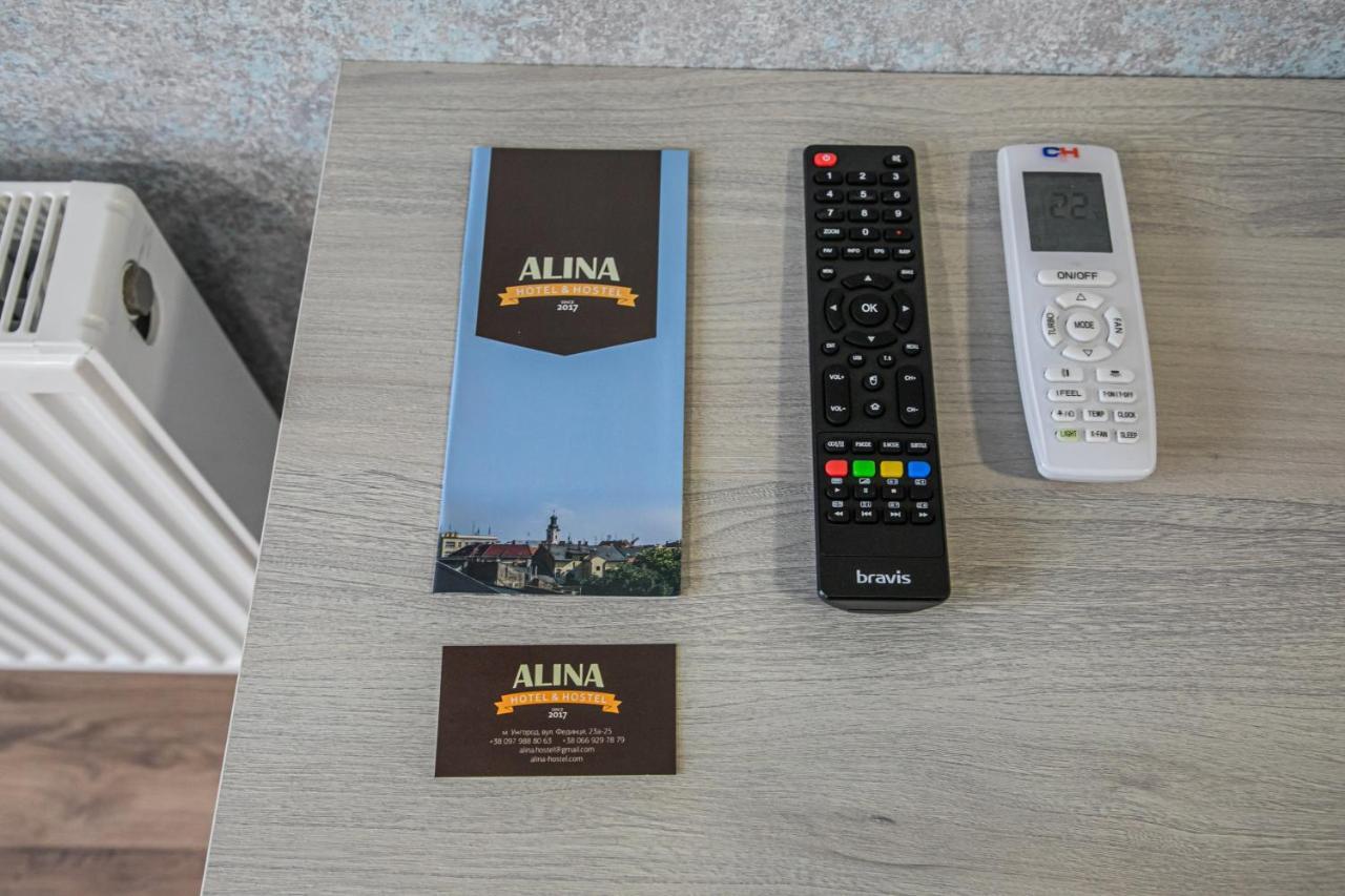 Alina Hotel & Hostel Uzjhorod Eksteriør bilde